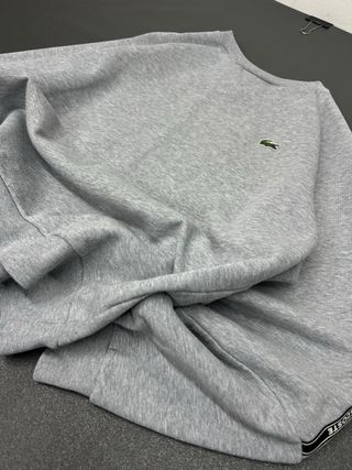 Sudadera Lacoste Gris Bordada Talla M