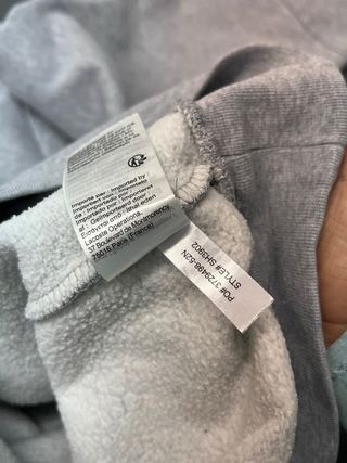 Sudadera Lacoste Gris Bordada Talla M