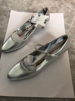 Zapatos Mango hebilla plateados