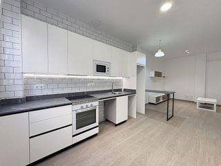 Piso en alquiler en Zofio en Madrid