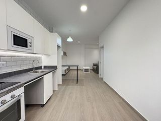 Piso en alquiler en Zofio en Madrid