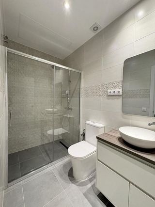 Piso en alquiler en Zofio en Madrid