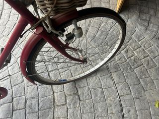 Bicicleta Taurus Roja con Cesta