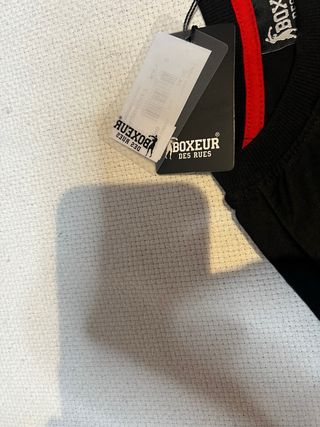 Camiseta corta negra roja blanca Boxeur des rues