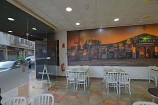 Local comercial en venta en Tui