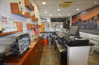 Local comercial en venta en Tui