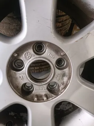 Llantas Volkswagen R16