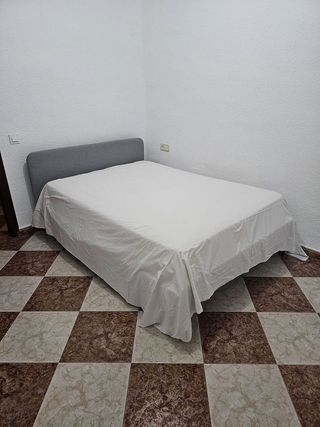 Piso en alquiler en Parque Ayala - Jardín de la Abadía - Huelín en Málaga