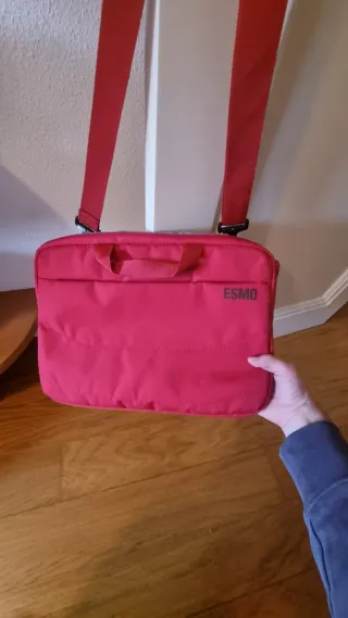Maletín portátil rojo (sin usar)