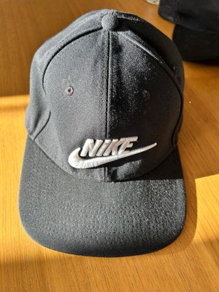 Gorra Nike Negra