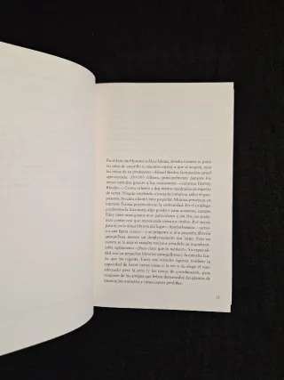 Gabrielle Zevin. Las mil y una historias de A.J...