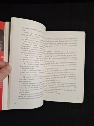 Gabrielle Zevin. Las mil y una historias de A.J...