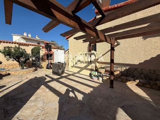 Chalet en alquiler en Nucia (la)