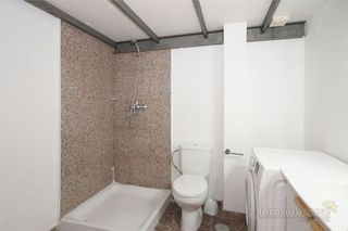 Dúplex en alquiler en Valdeacederas en Madrid