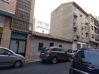 Terreno en venta en Oliver en Zaragoza