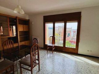 Piso en venta en L'Eixample en Sant Feliu de Guíxols