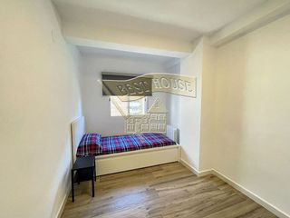 Piso en alquiler en Ciutat Jardí en Valencia