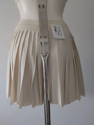 Falda Adidas by Stella McCartney color Crema