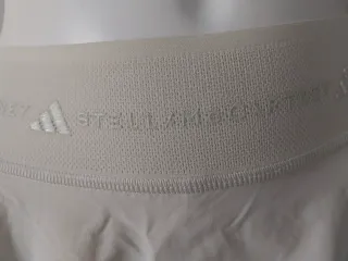 Falda Adidas by Stella McCartney color Crema