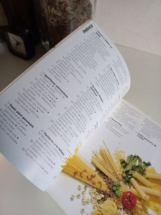 La Cocina Italiana Hecha Facil (Spanish Edition)