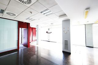 Local comercial en venta en Bulevar - Plaza Castilla en Azuqueca de Henares