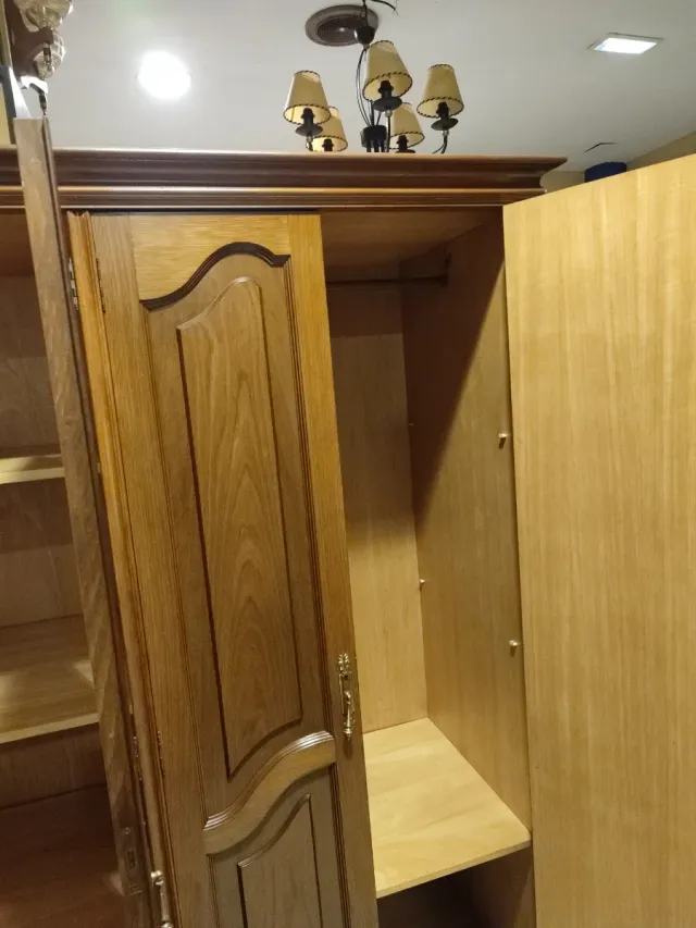 Armario Roble 6 Puertas