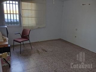 Nave industrial en venta en Cobeña