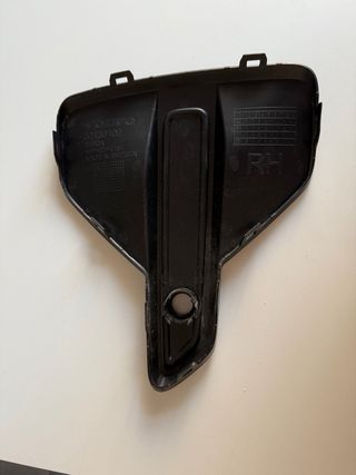 Rejilla XC-40, referencia 32136102