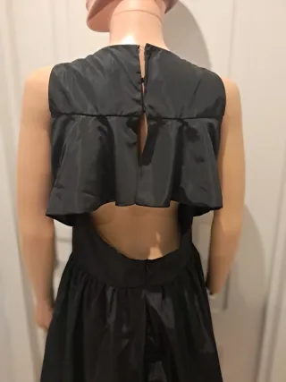 Vestido Zara Vintage Negro le falta un boton