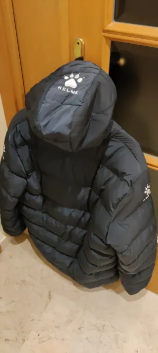 Chaqueta anorac Kelme azul  Acolchada