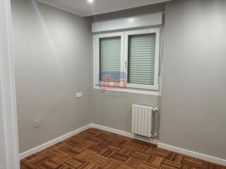 Piso en alquiler en Posío en Ourense