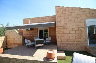 Chalet en venta en Albatera