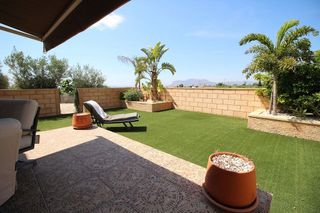 Chalet en venta en Albatera