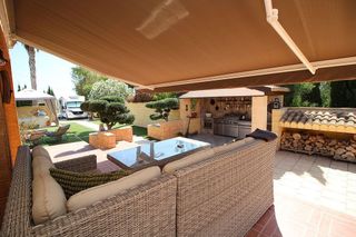 Chalet en venta en Albatera