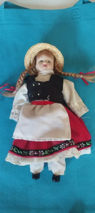 Lotto di 7 Bambole Antiche in Porcellana