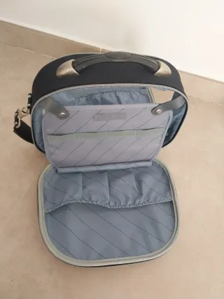 Maleta neceser Gladiator negra