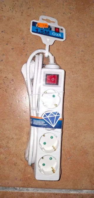 Regleta 4 enchufes con interruptor