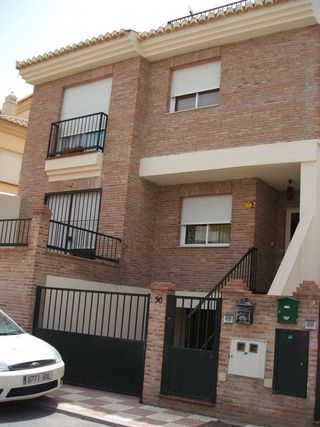 Casa pareada en venta en Cájar