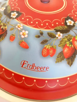 Scatola alluminio tonda vintage decorata fragole