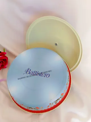 Scatola alluminio tonda vintage decorata fragole