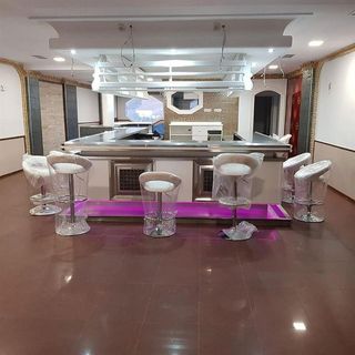 Local comercial en venta en Albox