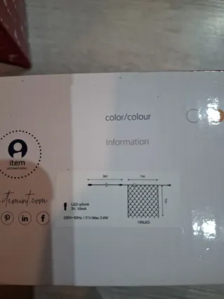 Dos cajas. Luces LED Item 100uds Exterior/Outdoor