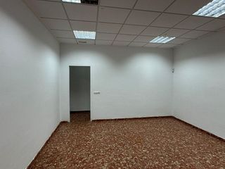 Local comercial en venta en Algemesí