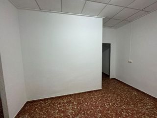 Local comercial en venta en Algemesí