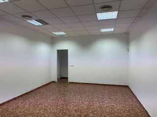 Local comercial en venta en Algemesí