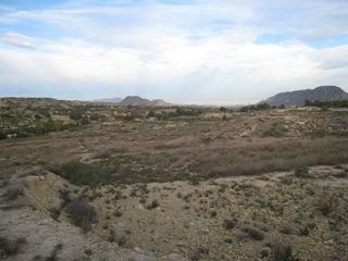 Terreno en venta en Rebolledo en Alicante