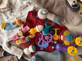 Lote Ropa Bebé Talla 68-74 + Juguetes