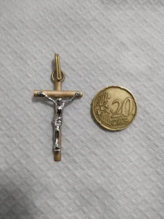 Cruz de oro 18k con Cristo