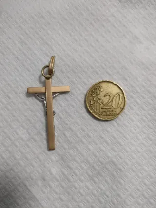 Cruz de oro 18k con Cristo