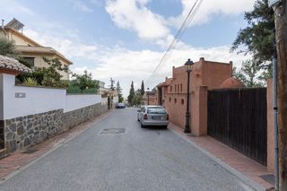 Chalet en venta en Alfacar